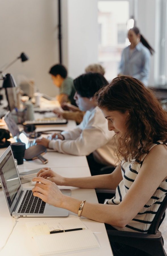 girl-working-on-laptop