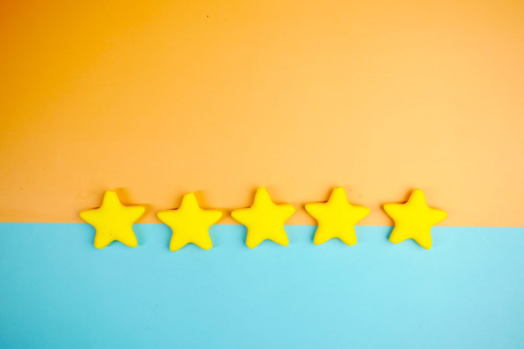 Five gold stars representing an online review rating.