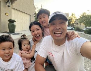 Rich-Woo-and-his-lovely-family.