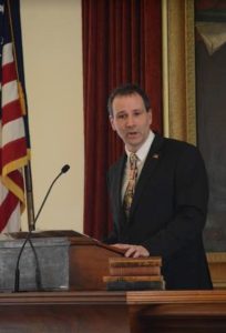 ron-at-old-state-capitol